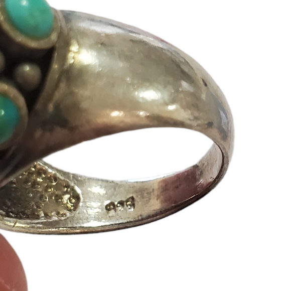 Vintage Sterling Large Turquoise and Gemstone Ring - Picture 13 of 15